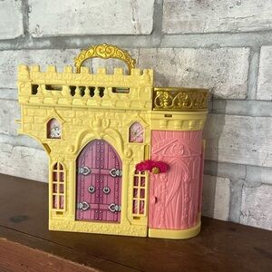 DISNEY PRINCESS STORYTIME STACKERS BELLE'S‎ CASTLE ONLY